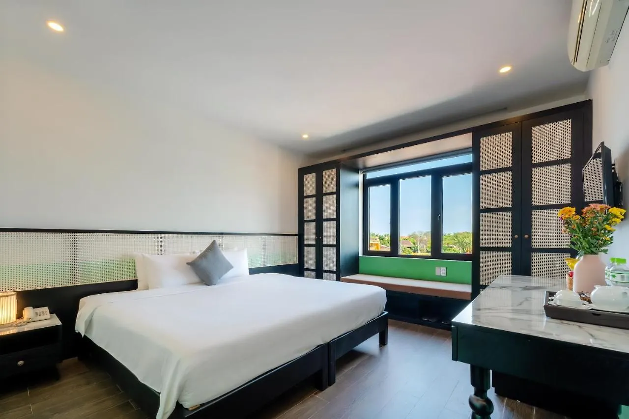 Hoi An Ivy Hotel  Хойан